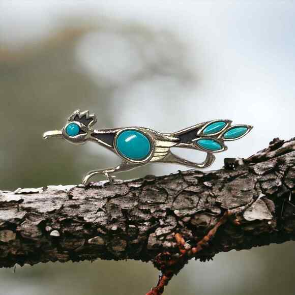1970’s Signed St. Labre Turquoise color and Silver Tone Road Runner Pin Brooch - Picture 1 of 5